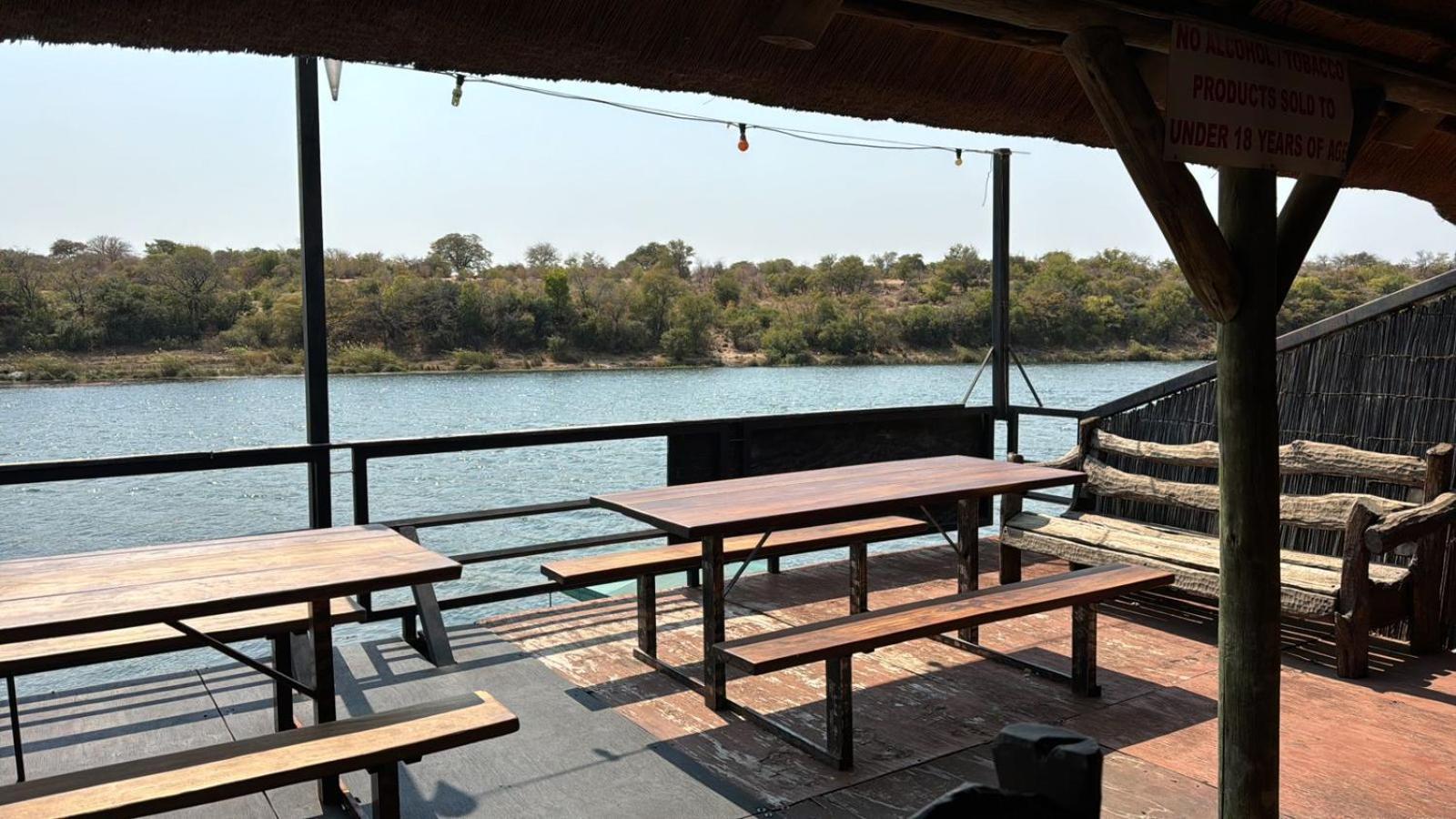 Camp Hogo Kavango 龙杜 外观 照片